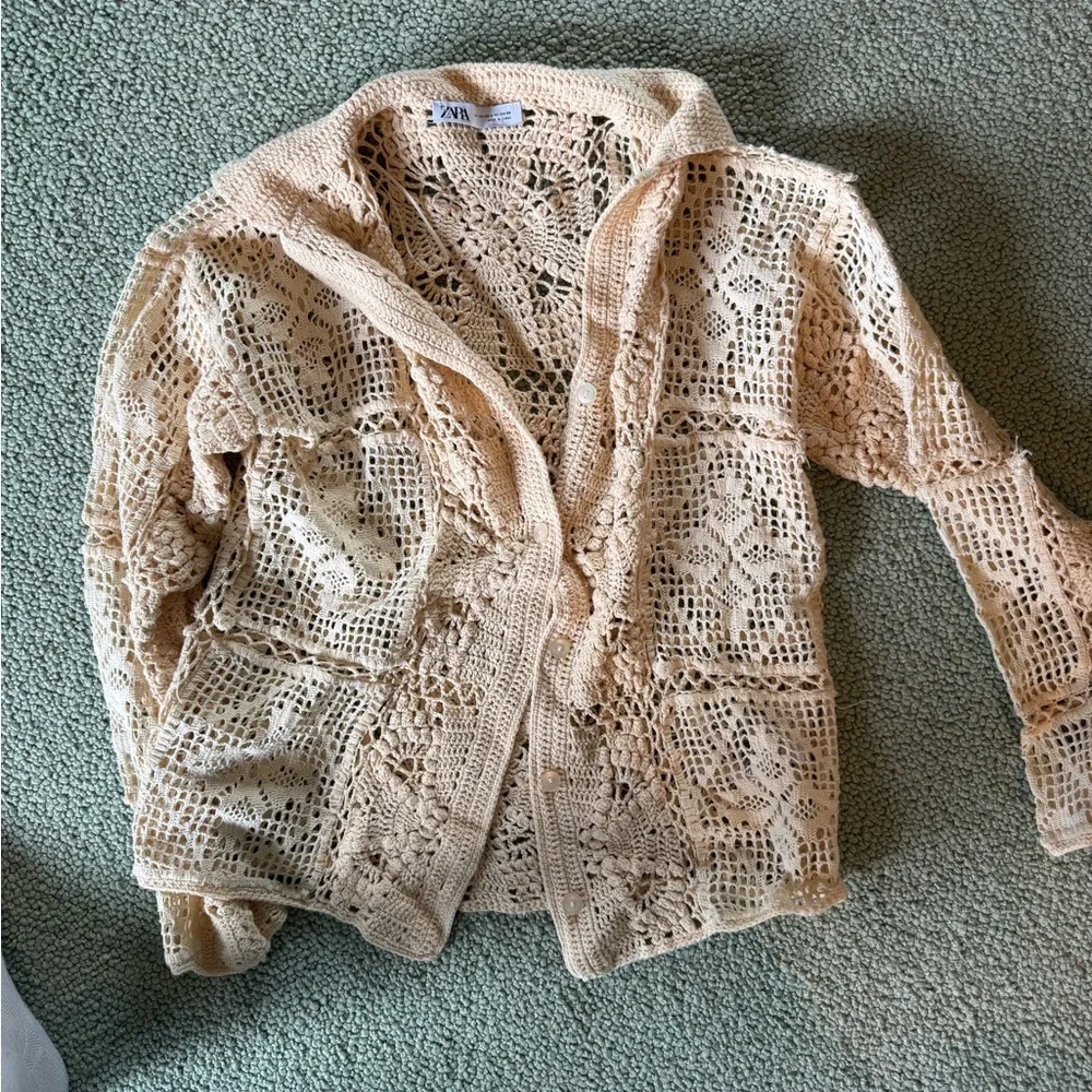 Zara Beige Crochet Lace Cardigan - Picture 9 of 9